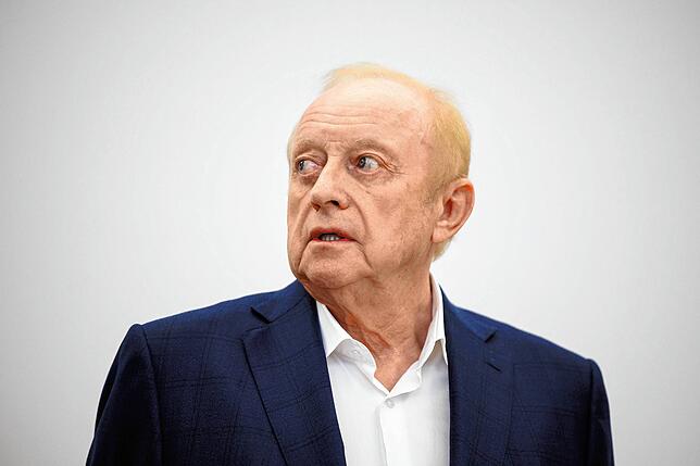 Alfons Schuhbeck, 73, ist Koch und Unternehmer in München. 2021 musste er in der Corona-Krise Insolvenz anmelden – er machte dafür ...