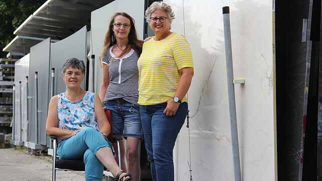 Baustelle Kirche (von links): Gertrud Bernauer-Eckert, Ulrika Schirmaier und Karin Höhl aus dem Kreis Waldshut.