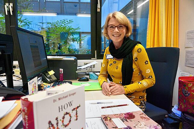 Dr. Julia Pilgram ist Ärztin und leitet das Optifast-Programm am Adipositas-Zentrum des Medizin Campus Bodensee.