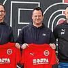 Neuer Coach: Sven Oertel (Mitte) wird in der kommenden Saison Trainer des FC 08 Bad Säckingen. Christian Kaiser (links) wurde außerdem ...