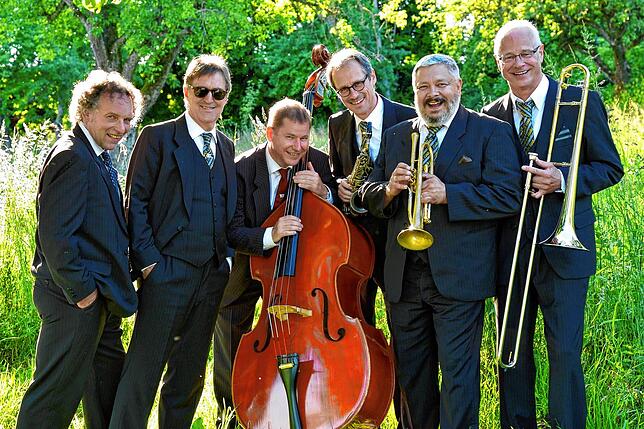Dixie‘s Treibhaus Ventil 2022: Martin Herrmann (Drums), Johannes Weindel (Piano), Martin Hess (Bass), Daniel Sernatinger (Saxophon ...