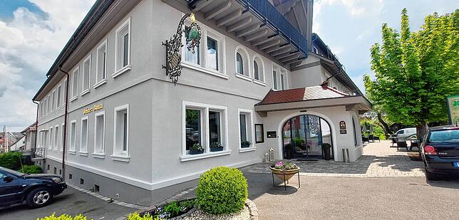 Im Hotel Grüner Baum in Allmendshofen gibt es seit Anfang der 50er Jahre eine Kegelbahn.