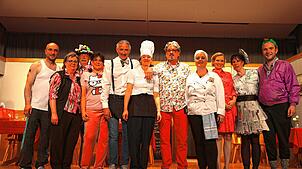 Die Theatergruppe  mit Timmy Gür, Lis Meyer, Herbert Simon, Birgit Uhl, Jens Ebner, Katja Jaggy, Ronny Munz, Melanie Neininger, Imme ...
