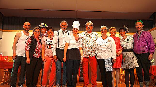 Die Theatergruppe  mit Timmy Gür, Lis Meyer, Herbert Simon, Birgit Uhl, Jens Ebner, Katja Jaggy, Ronny Munz, Melanie Neininger, Imme ...