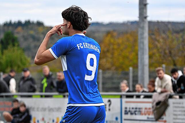 Bild 21: SV Herten besiegt den FC Erzingen mit 3:0 &ndash; und wir haben Bilder!