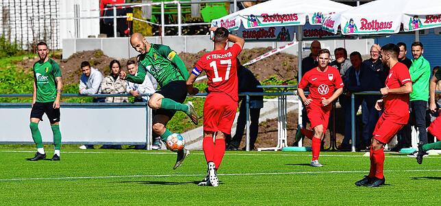 Bild 14: SV Herten setzt sich mit 3:1 beim FC Tiengen 08 durch &ndash; und wir haben Bilder!