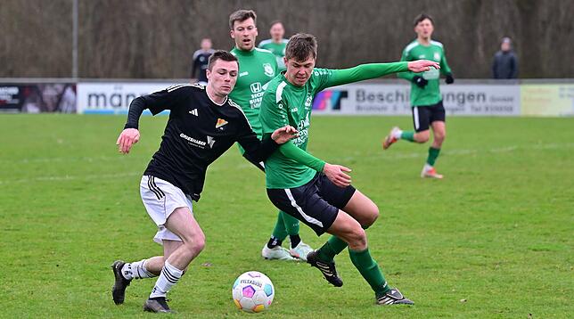 Bild 17: SV 08 Laufenburg unterliegt mit 0:2 beim SV Mundingen – und wir haben Fotos!