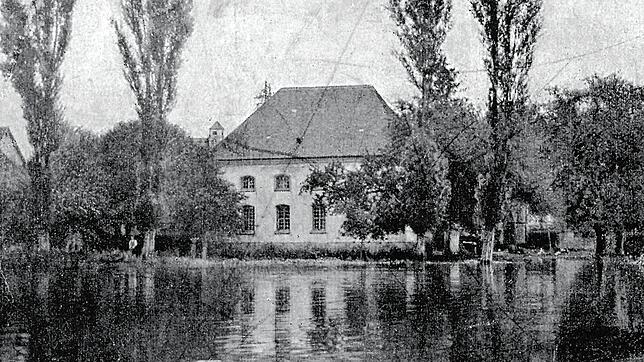 Die Synagoge in Wangen stand 112 Jahre am Ufer des Untersees bis sie am 10. November 1938 von Männern aus der Kaserne der Radolfzeller ...