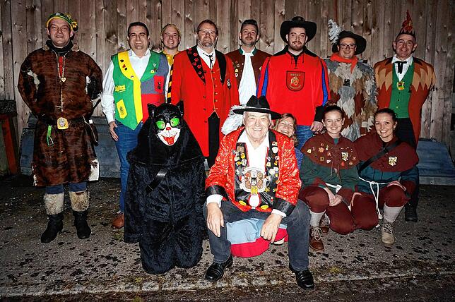 Auf das Schlüchttal-Narrentreffen der Stampfi-Geischter in Nöggenschwiel freuen sich Marc Gehringer (links, Vorsitzender), Weilheims ...