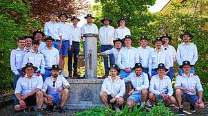 Rund um das Estelbergfest heißt es für die Birndorfer Junggesellen fünf Tage aufbauen, drei Tage feiern und einen Tag wieder alles ...