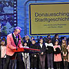 Mit Rock&lsquo;n&lsquo;Roll aus den 1950er-Jahren bestreitet die Rockybilly-Gruppe &bdquo;Billy Bob and the Buzzers&ldquo;, im Bild ...