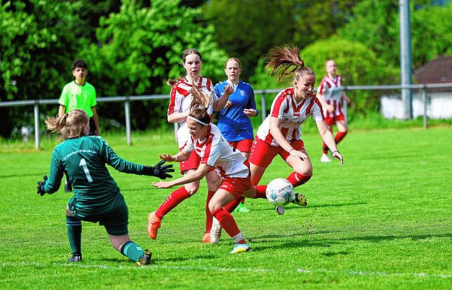 Bild 34: Die besten Bilder vom Finale der B-Juniorinnen zwischen Deggenhausertal und Konstanz-Wollmatingen