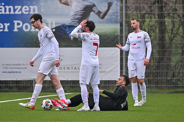 Bild 10: FC Wittlingen setzt sich mit 2:1 gegen den SV Jestetten durch – und wir haben Fotos!