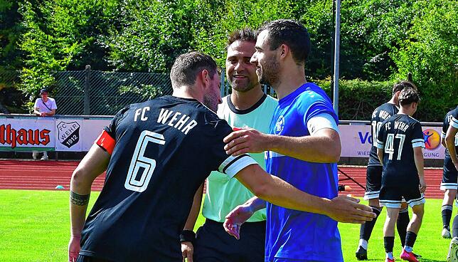 Bild 4: SG Stühlingen/Weizen siegt 5:0 beim FC Wehr – wir haben Fotos!