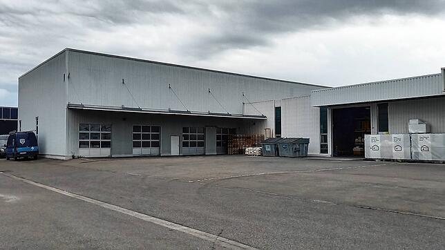 Diese Gewerbehalle in der Grubwaldstraße, die die Eckey Grundstücks GbR vermietet, soll zur Gerätehalle für die Turnabteilung des ...