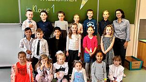 18 Jungen und Mädchen wurden in die Klasse 1a der Auwiesenschule Horheim-Schwerzen eingeschult. Klassenlehrerin ist Tamara Kropf.