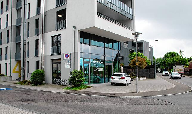 Das Café Auszeit befindet sich im Wohnkomplex der Baugenossenschaft Familienheim Bodensee an der Mangoldstraße.