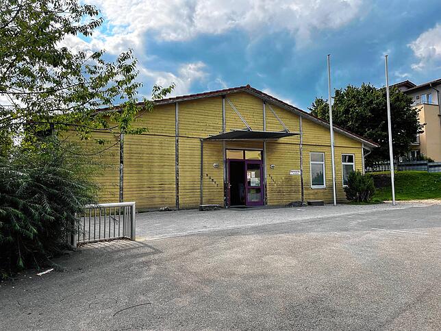 Schon Jahrzehnte überdauert hat die Bunte Villa als geplanter Interimsbau der Wiestorschule. Deren Abriss ist der erste Schritt auf dem ...