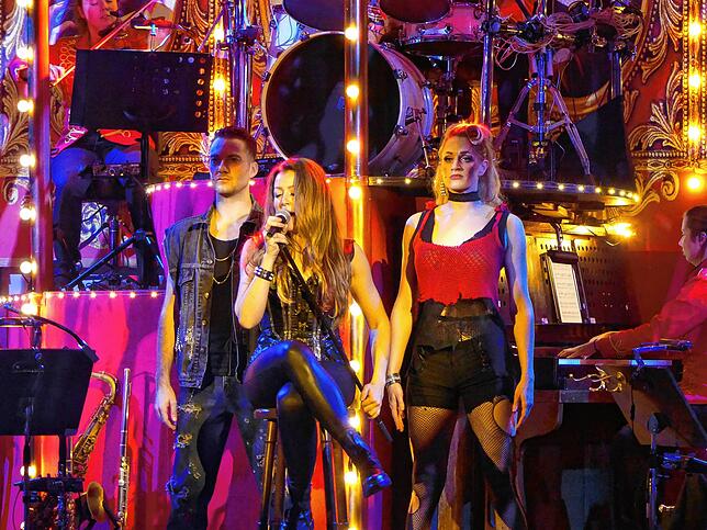 Bild 23: Musical-Karussell feiert Premiere: Das sind die Bilder (II)