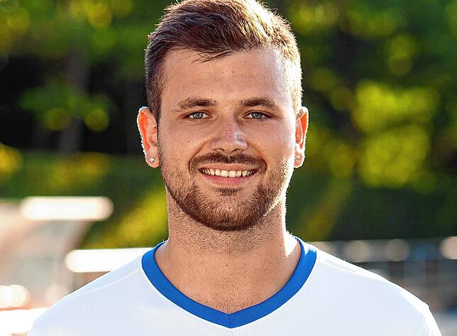 Hattrick: Spielertrainer Sandro Samardzic traf drei Mal binnen zehn Minuten und bezwang mit dem SV Weil II den bisherigen Spitzenreiter ...