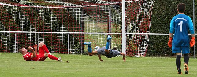 Bild 2: SV Jestetten siegt 3:1 beim FC Wallbach &ndash; und wir haben Bilder!