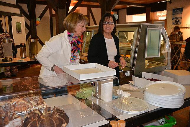 Bild 11: Bilder vom Narrentreffen der Urviecher-Zunft: Narrenmesse und Zunftmeisterempfang
