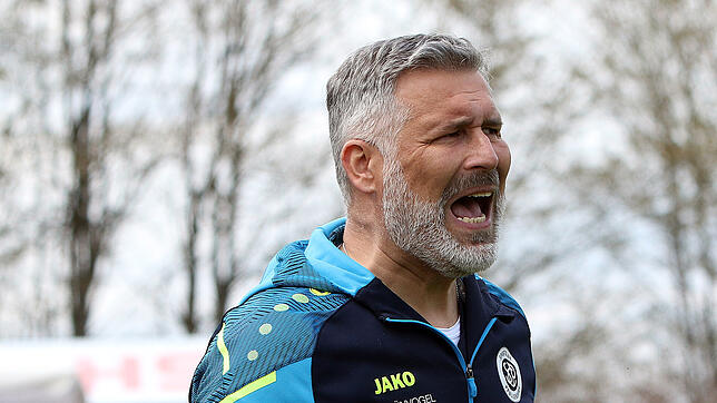 Hakan Karosman, der Trainer des SC Pfullendorf,