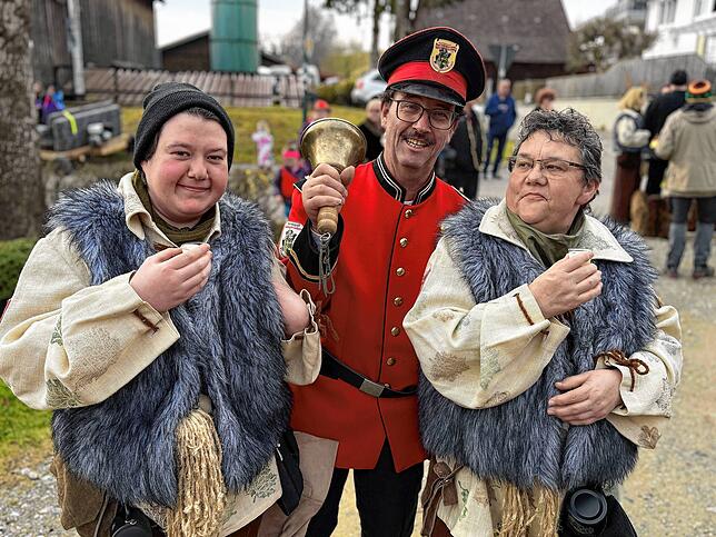 Bild 27: Fasnet in Lellwangen: 220 Narren feiern mit Musik und Freude -  hier die Bilder!