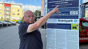 Peter Keber ärgert sich: Weil er seinen Lieferwagen auf dem privaten Parkplatz an der Wilhelm-Binder-Straße ein paar Sekunden zu lang ...