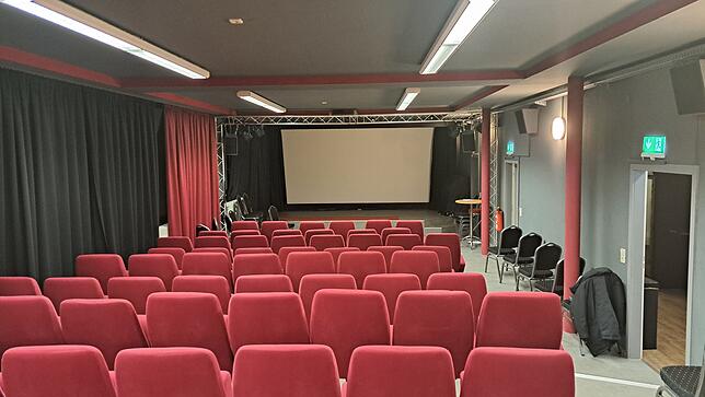 Bis zu 90 Personen passen in das Donaueschinger Guckloch-Kino.