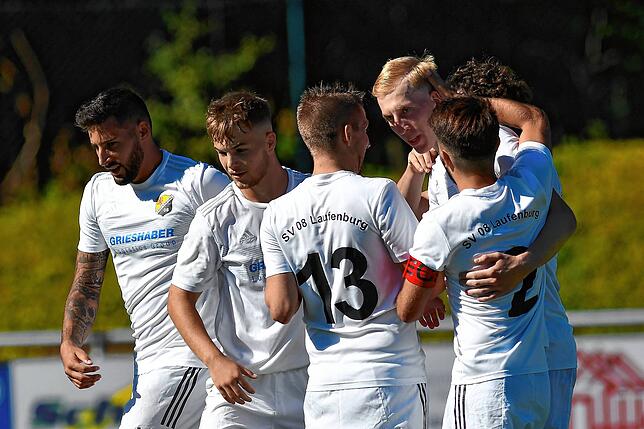 Bild 1: SV 08 Laufenburg gewinnt Bezirksderby gegen den FC Zell mit 4:0 &ndash; und wir haben Bilder!