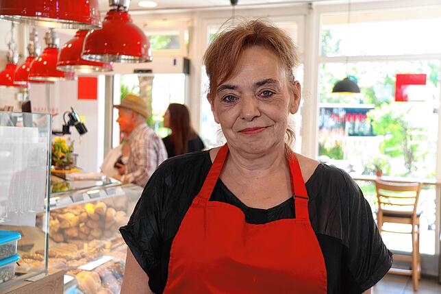 Gaby Radosalowitsch, Mitarbeiterin der Bäckerei Kränkel in der Filiale in Oberuhldingen.
