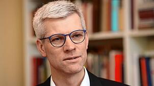 (Archivbild von 2024) Der Konstanzer Pfarrer Michael Teipel ist nach Rom gereist. Die Nachricht vom Tod des Papstes hat ihn erschüttert.