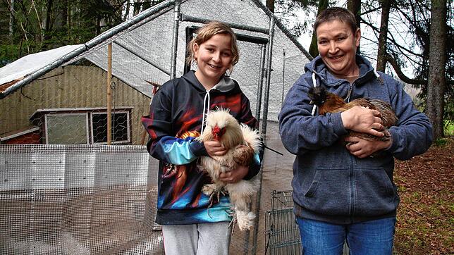 &bdquo;Ich finde die Maßnahmen nicht überzogen, denn das Virus ist hochansteckend und absolut tödlich für die Tiere&ldquo;: Michaela ...