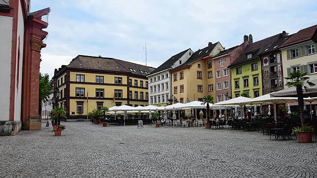 Zu den Vorschlägen der Arbeitsgruppe Innenstadt in Bad Säckingen gehört auch die Anpflanzung eines Baumes auf dem Münsterplatz.