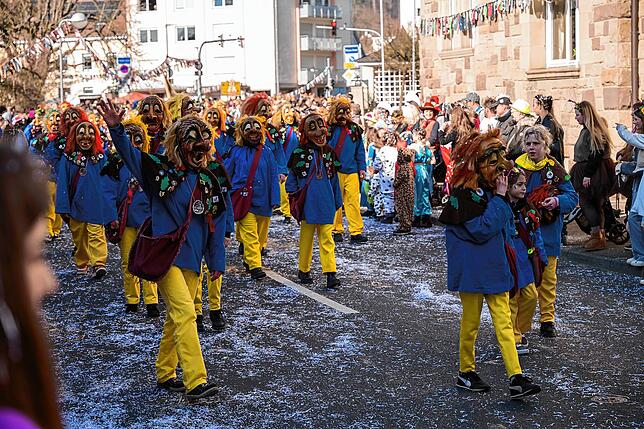 Bild 26: Unvergessliche Bilder vom Rosenmontagsumzug in Gottmadingen: So bunt war die Fasnacht 2025!