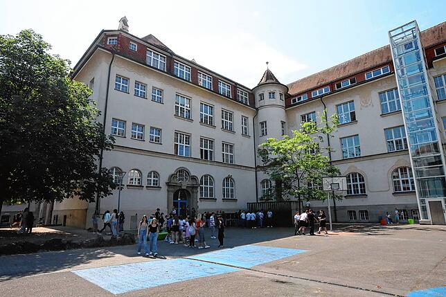 (Archivfoto) Der Ansturm auf die beiden Konstanzer Gemeinschaftsschulen war wohl sehr groß. Wie viele Kinder ab September auf die ...