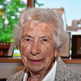 Margot Brommont, mit 90 Jahren noch aktive Seniorenturnerin. Geboren 1931 habe sie schon im Dritten Reich Sport getrieben, erzählte sie. ...