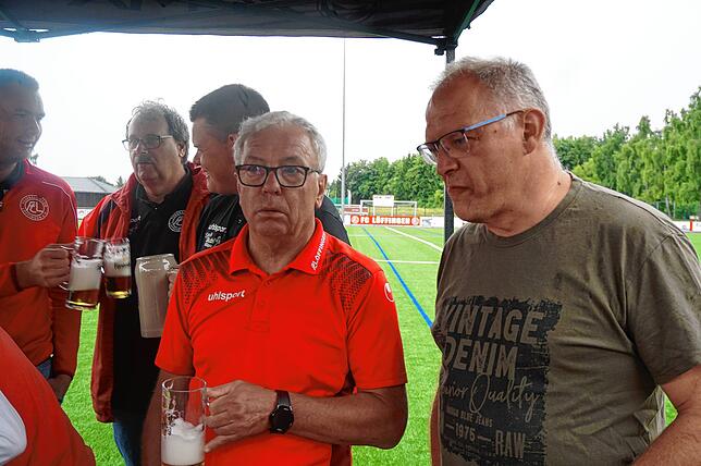 Bild 9: Beim FC Löffingen wird ordentlich gefeiert: Die besten Bilder der Party
