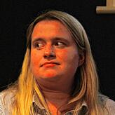 Linda ist ehemalige Schülerin von Föhrenbühl. Sie lebt inzwischen selbstständig und arbeitet im Collegium Augustinum in Überlingen.