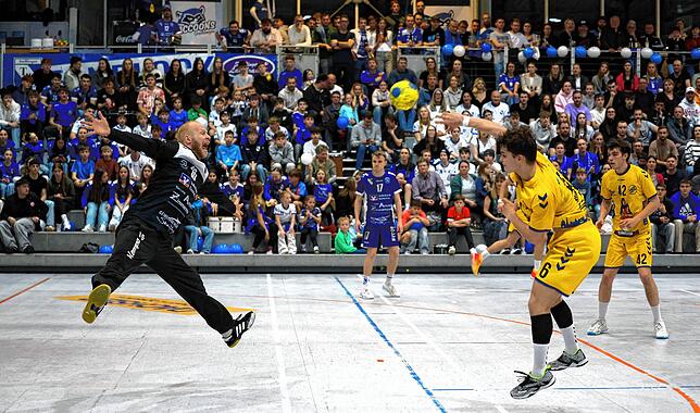 Bild 18: Unsere Bildergalerie vom Steißlinger Sieg im Spitzenspiel der Oberliga gegen die HSG Konstanz II