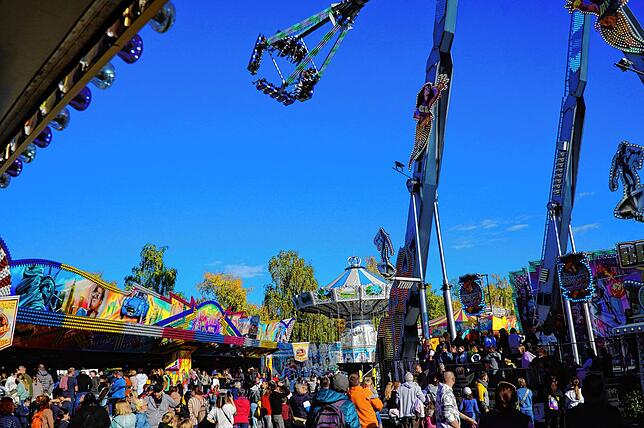 Bild 9: Der Schätzele-Markt in Tengen ist eröffnet! Wir haben die besten Bilder