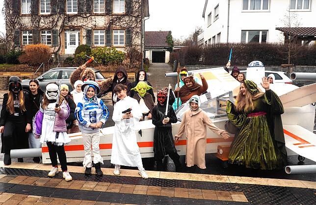 Bild 5: Tengener Fasnet 2025: Unvergessliche Bilder der spektakulären Rathausstürmung!