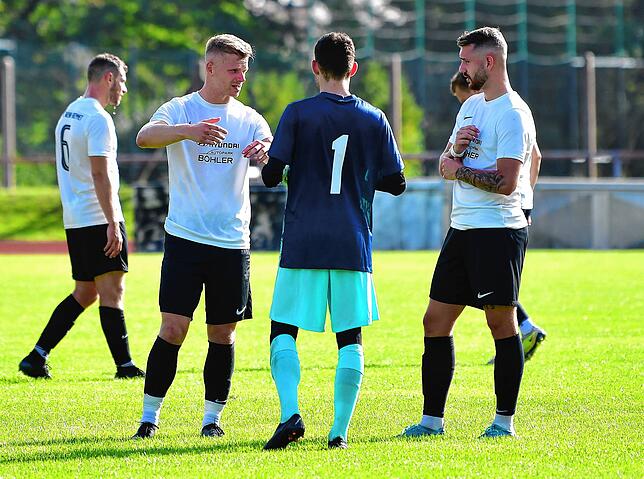 Bild 10: SG FC Wehr/Brennet besiegt den SV Jestetten mit 2:1 &ndash; und wir haben Bilder!
