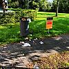 Überquellende Mülleimer sind nach größeren Wochenendveranstaltungen in Villingen-Schwenningen an der Tagesordnung. Unser Bild stammt von ...