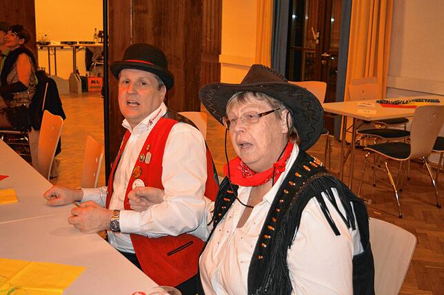 Bild 4: Bilder von den Besuchern beim Dreckkübelgschwätz in Markdorf (2)
