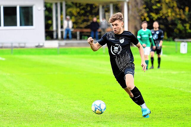 Bild 6: Unsere große Bildergalerie vom Bezirksliga-Kellerduell zwischen Kirchen-Hausen und Bräunlingen