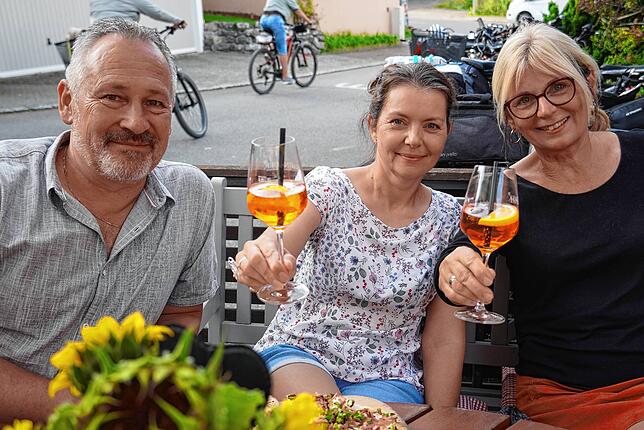 Bild 13: Zahlreiche Teilnehmer: Apfelradlrunde in Markdorf