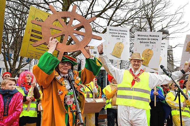 Bild 14: So bunt war der Rathaussturm in Radolfzell