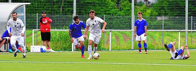Bild 42: FC Tiengen 08 II beim 9:0 gegen SV Jestetten II weiter auf Titelkurs &ndash; und wir haben Bilder!